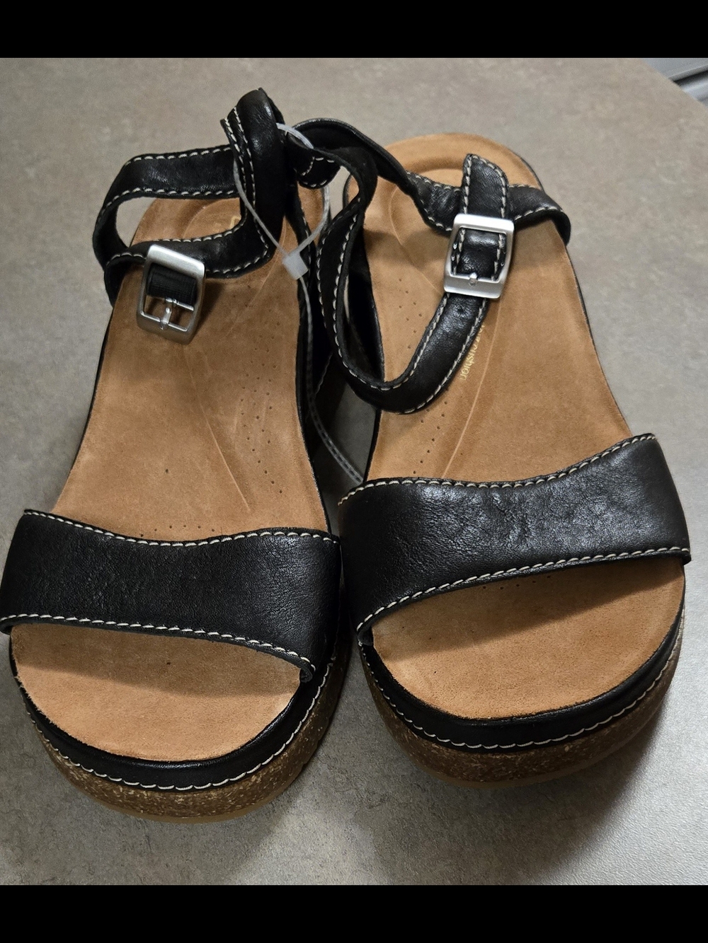 All Day Comfort Clarks Black Leather Platform Sandals